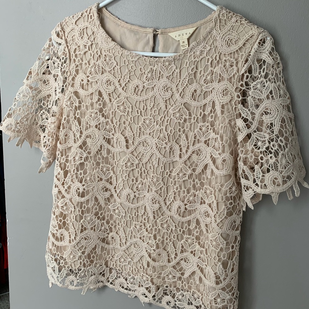Adiva lace top